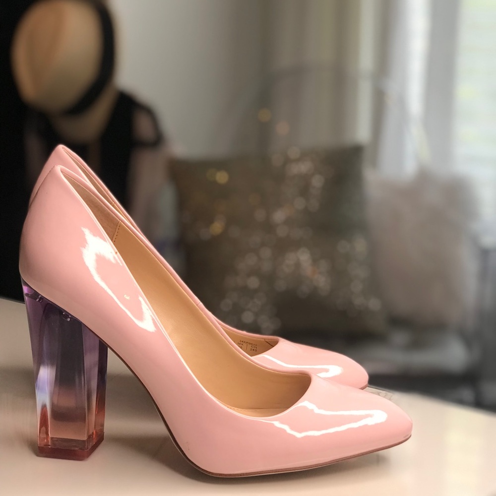 Katy Perry, The A.W. Smooth Patent (baby blush) feat. ombré heels are amazing!